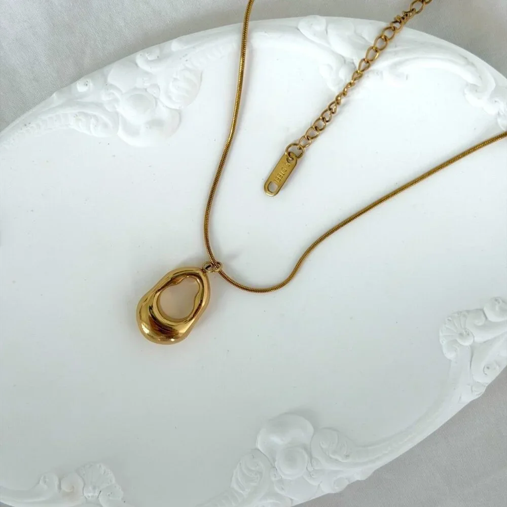 SKU:0495‎ vintage gold chain necklace With gold pendant material stainless steel